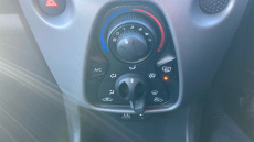 Toyota Aygo 1.0 VVT-i X-Play 5dr Petrol Hatchback